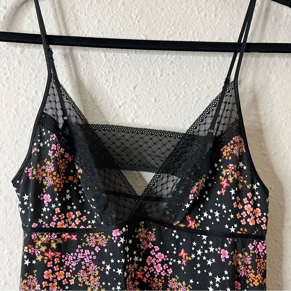 Victoria’s Secret Floral Lace Slip Dress Chemise NEW Size Medium