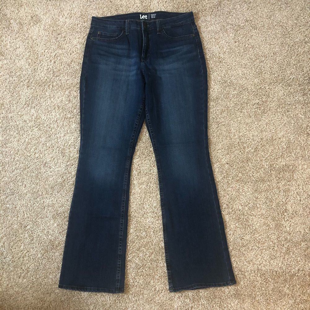 LEE Women’s Mid-rise Dark Wash Bootcut Jeans NEW Size 24 Medium