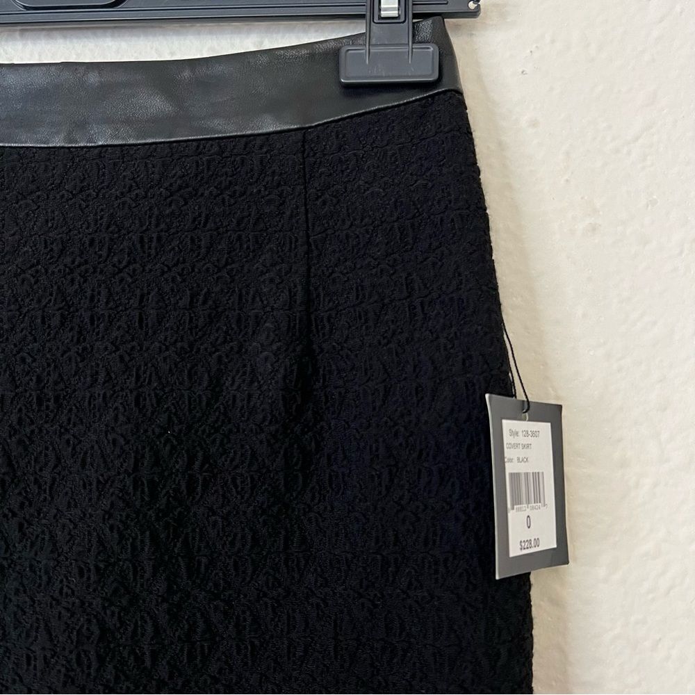 Nanette Lepore Textured Black Pencil Mini Skirt NEW Size