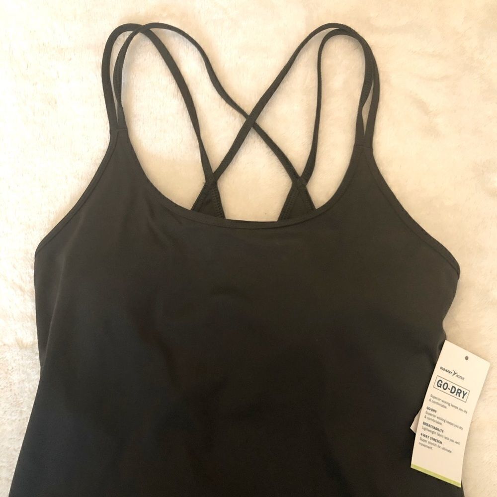 NWT Old Navy Women’s Go Dry Active Tank Top Size XS