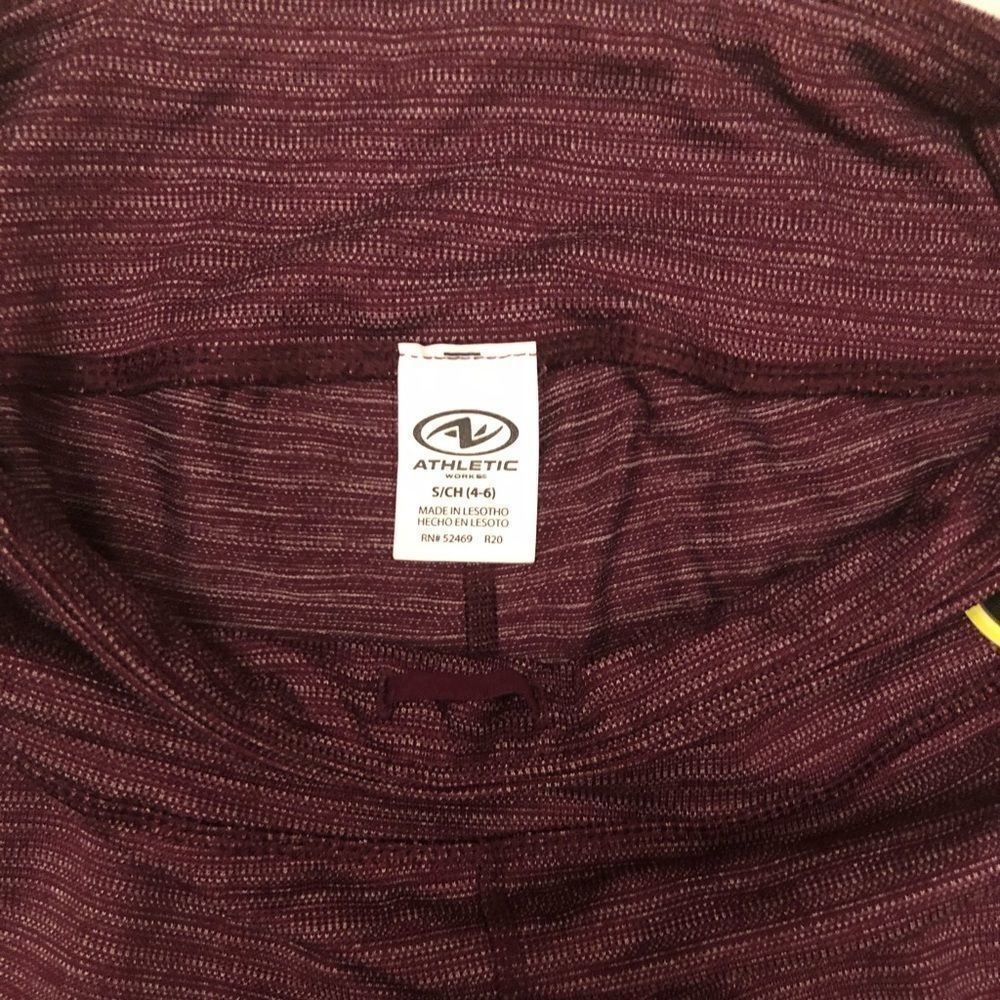 NWT Women’s High Waisted Leggings Size S