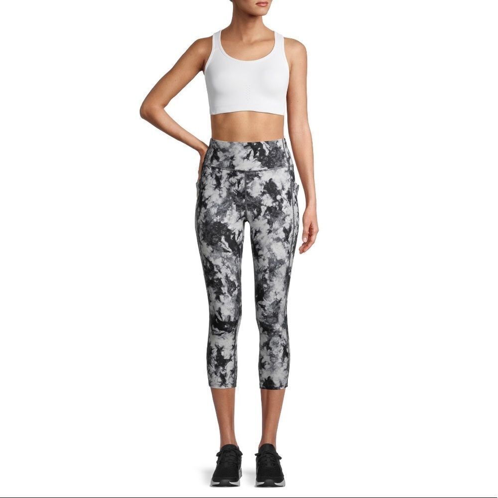 Women’s Performance Capri Leggings Size XS