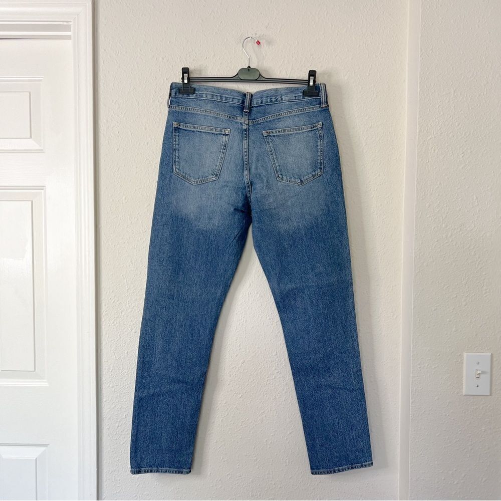 Old Navy Men's Medium Wash Slim Built-In Flex Rip-and-Repair Jeans NEW 33x32