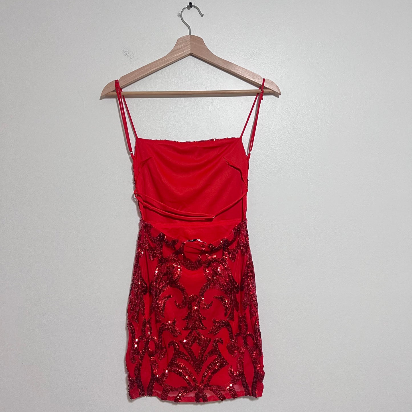 Lucy In The Sky Sequin Mini Dress in Valentine Red Size Small Open Back Party