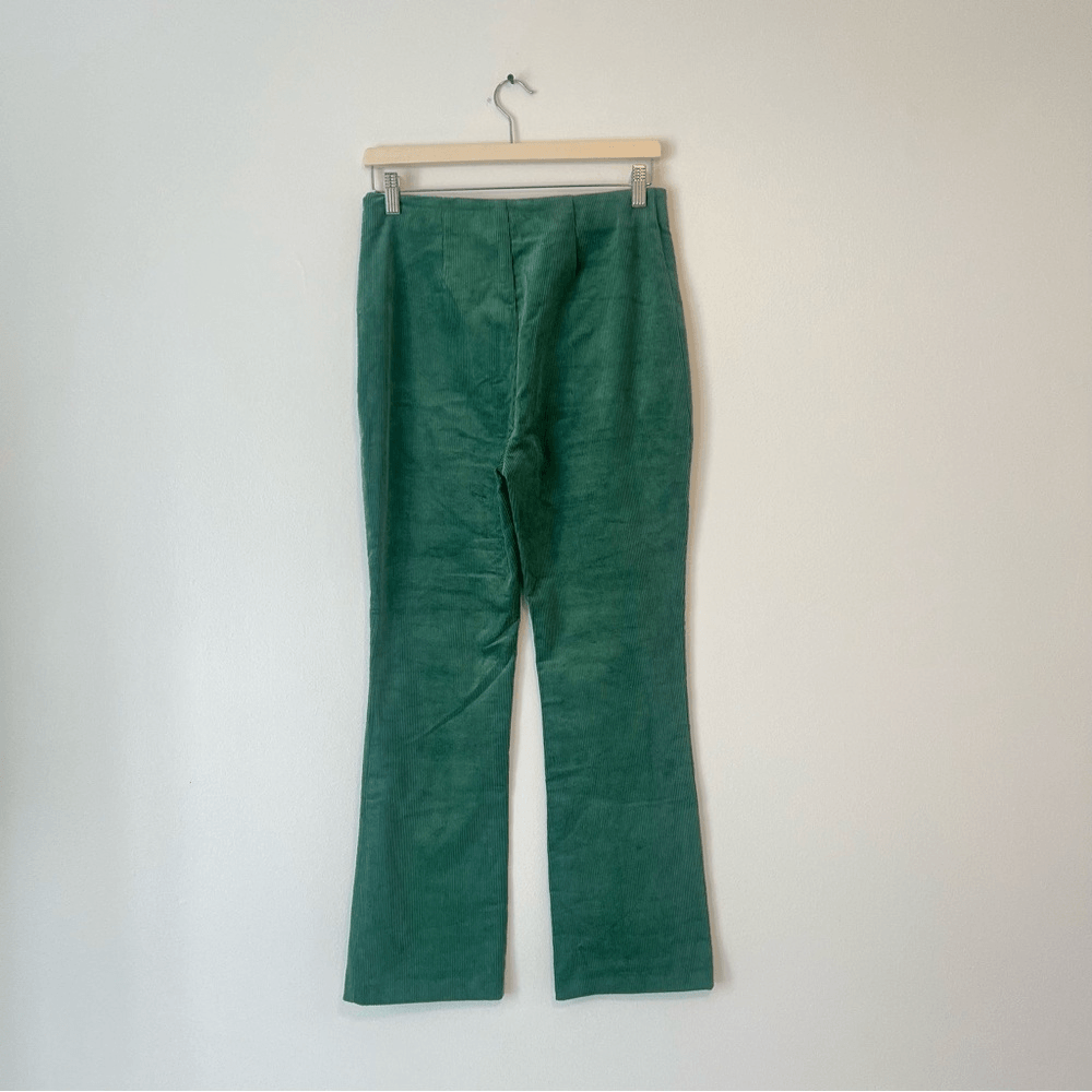 Tuckernuck Ashford Green Corduroy Pants NEW Size Large