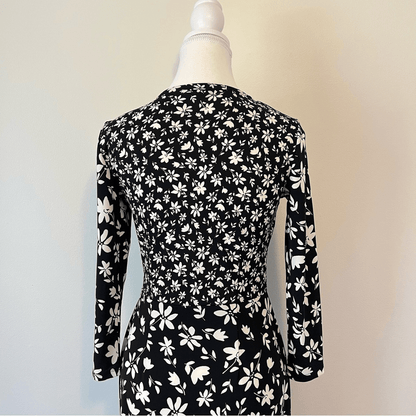 Talbots Bicolor Ditsy Wrap Jersey Black and White Floral Dress NEW Size XS