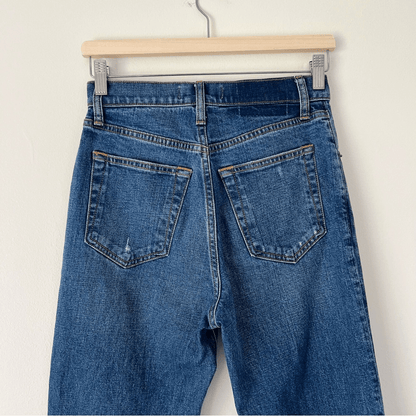 Abercrombie & Fitch Ultra High Rise The Ankle Straight Jeans 26 / 2L Medium Wash