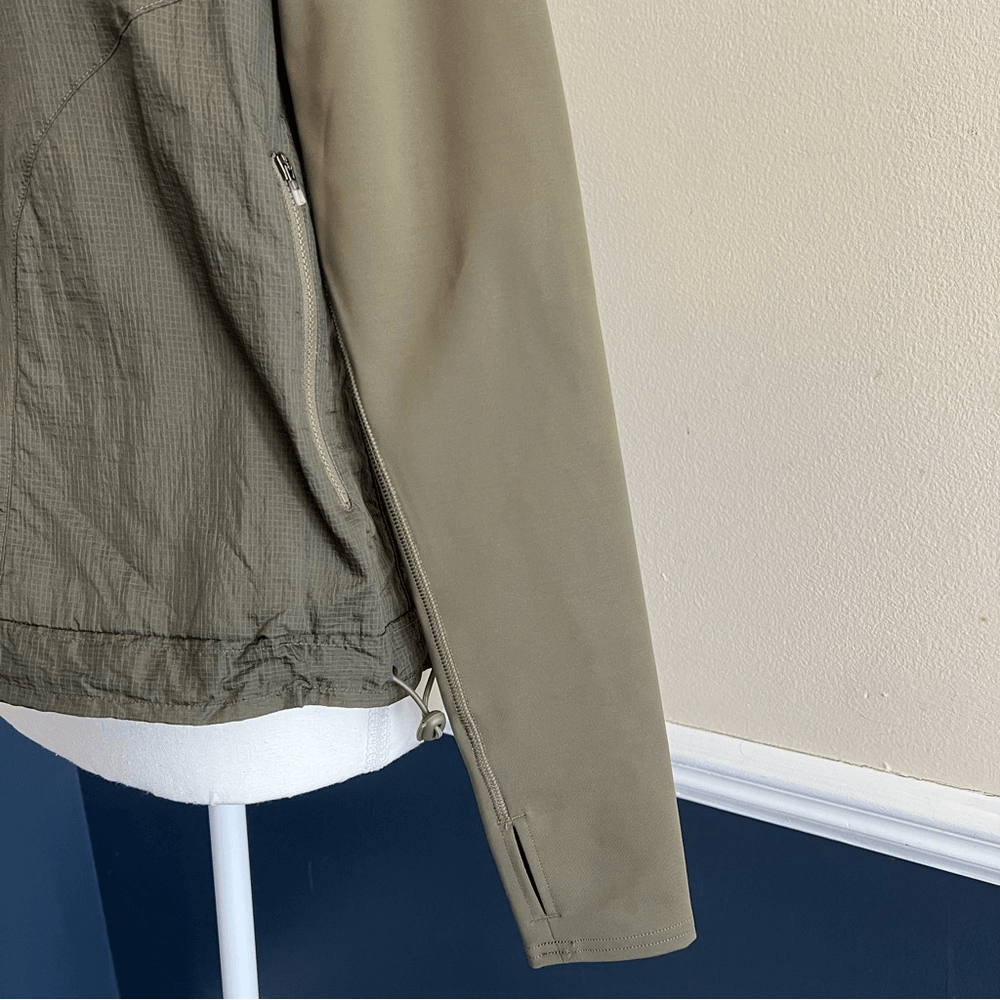 Outdoor Voices Frostknit Pullover Hoodie in Olive Green NEW Size Small