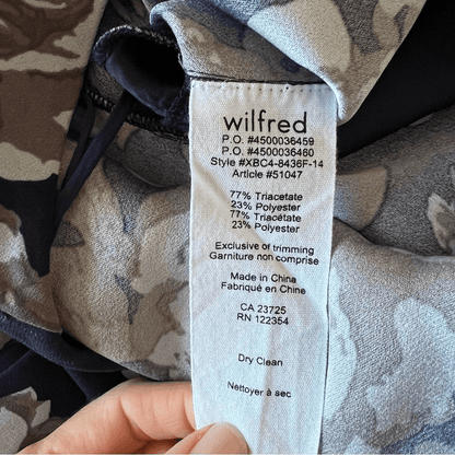 Aritizia Wilfred Navy Blue Rose Floral Melodique Romper Size Small