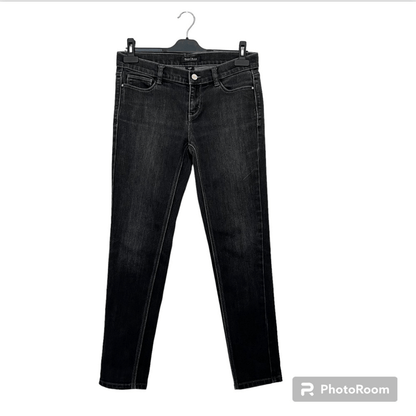 White House Black Market Noir Slim Ankle Jeans in Black Size 4
