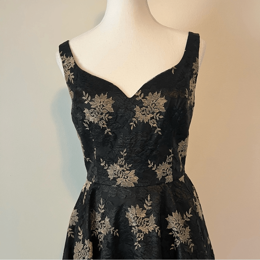 JILL STUART Floral Jacquard A-line Mini Dress NEW Size 6 Black & Gold