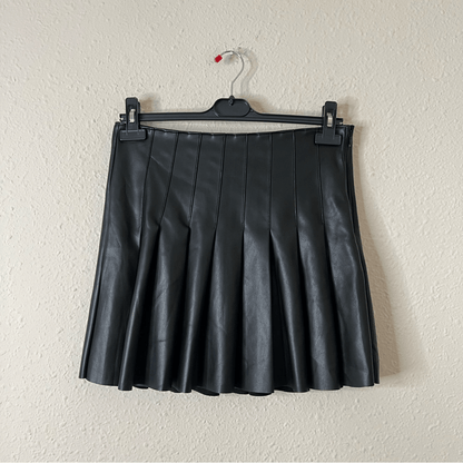 Social Tourist Black Faux Leather Pleated Mini Skirt Size Medium