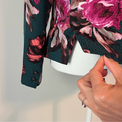 Anthropologie Cartonnier Rihan Floral Blazer Size 6 in Green Open Front