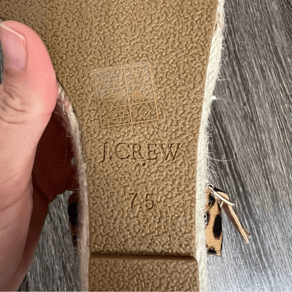 New J Crew Leopard Calfhair Wedge Espadrilles NWOT Size 7,5