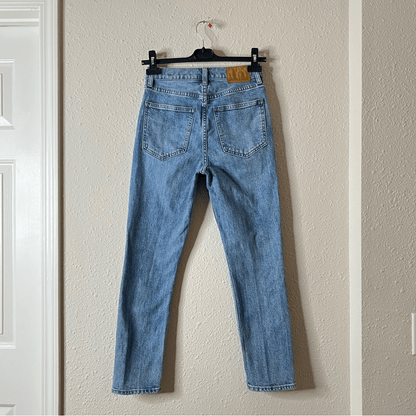 Aritzia Denim Forum The Yoko High Rise Slim Jeans Size 26L