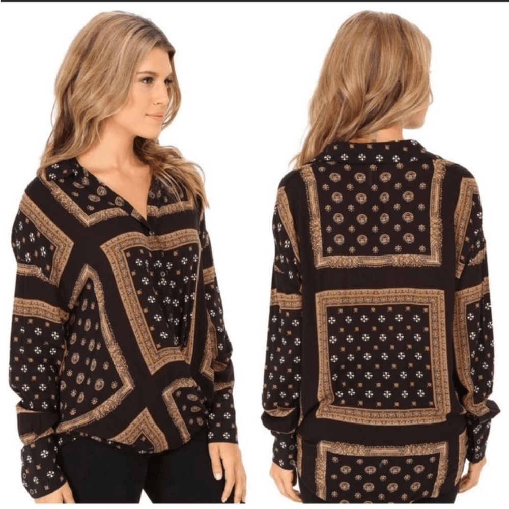 Free People Little Secrets Scarf Print Button Up Shirt Blouse Size Small