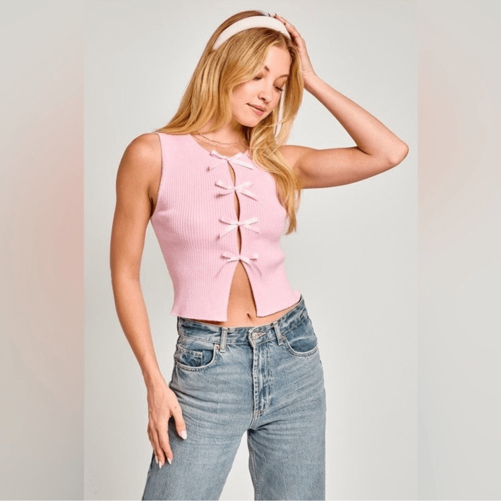 LE LIS Satin Bow Detail Sleeveless Sweater Top in Pink NEW Size Medium