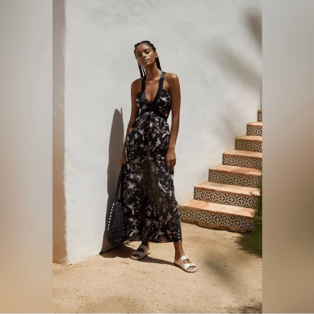 Anthropologie The Brinley V-Neck Floral Black Jumpsuit NEW Size Small