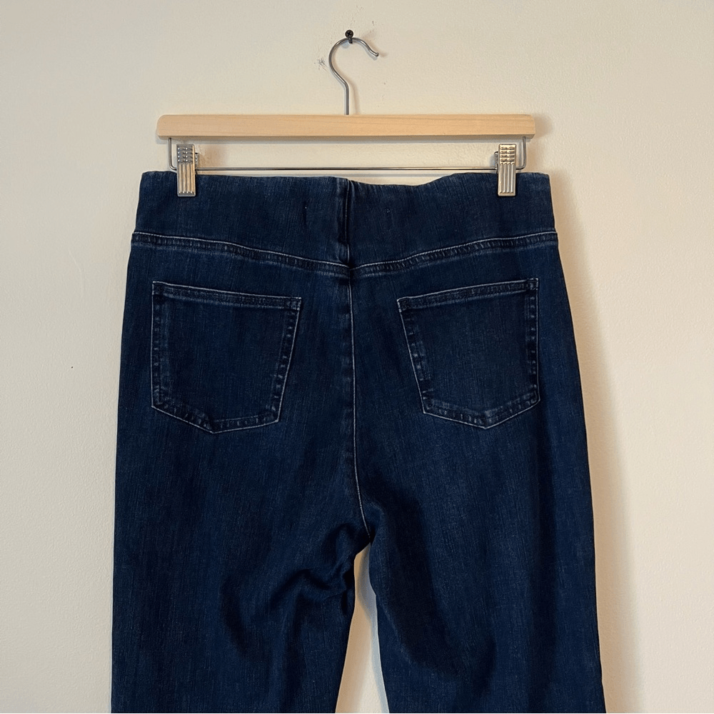 Soft Surroundings Denim Boot Cut Pull On jeans Dark Wash Size Medium Stretch