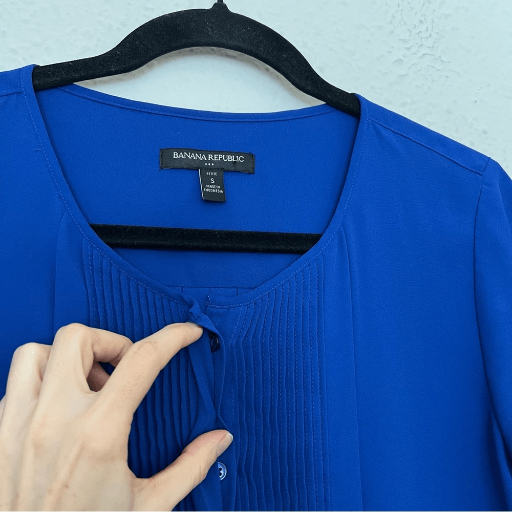 Banana Republic Short Sleeve Button Up Blouse Size Small Petite