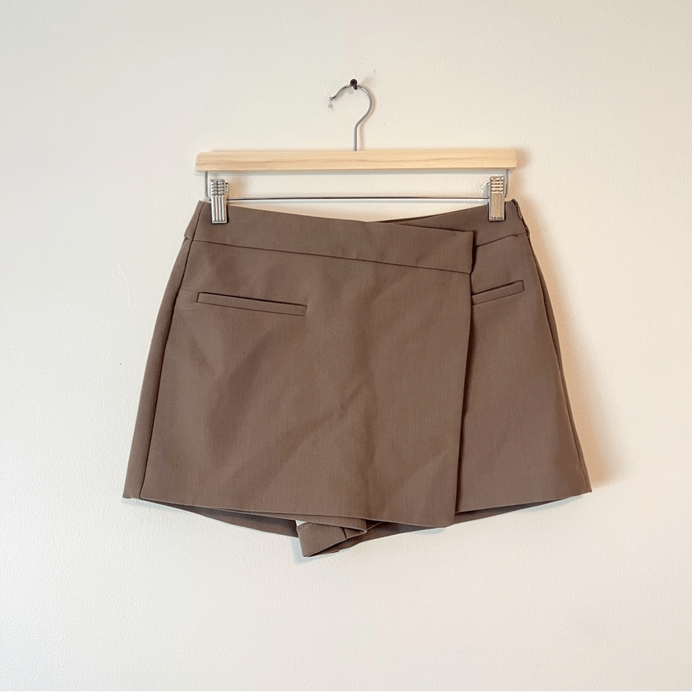 Zara Asymmetric Taupe Brown Skort NEW Size Medium Blogger Favorite