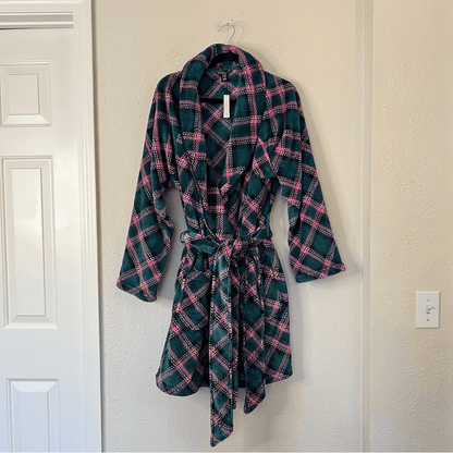 Victoria’s Secret Plaid Plush Velour Plaid Robe NEW Size M/L
