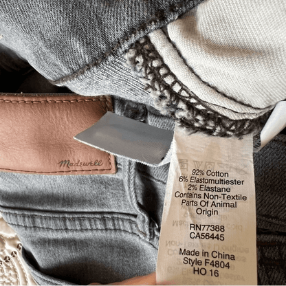 Madewell 10" High Rise Skinny Jeans in Gray Size 24