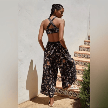 Anthropologie The Brinley V-Neck Floral Black Jumpsuit NEW Size Small