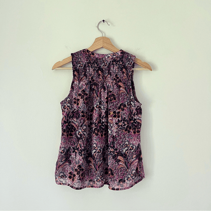Evereve Darby Chiffon Smocked Floral Sleeveless Blouse Size XS Purple
