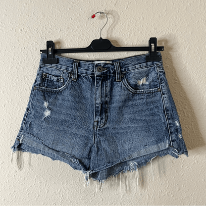 Pistola Kylee Luna Relaxed High Rise Cuffed Distressed Denim Jean Shorts Size 26