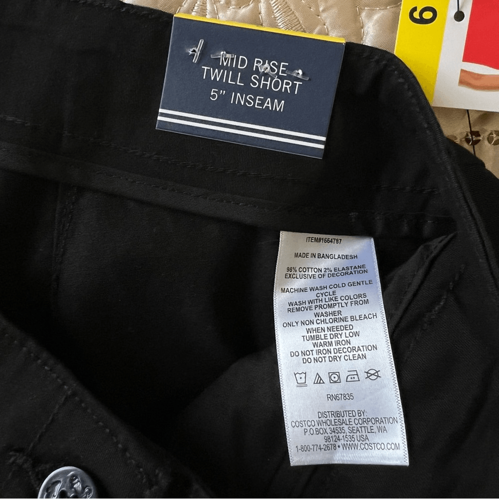 Nautica Women’s Mid-Rise Twill Shorts Black NEW Size 6