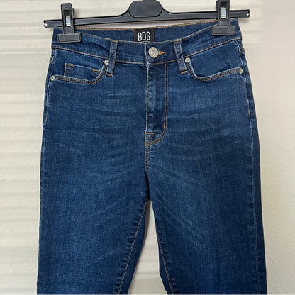 Urban Outfitters BDG Twig High Rise Dark Wash Jeans Size 26