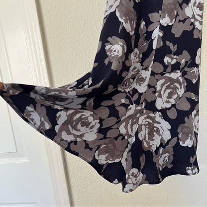Aritizia Wilfred Navy Blue Rose Floral Melodique Romper Size Small