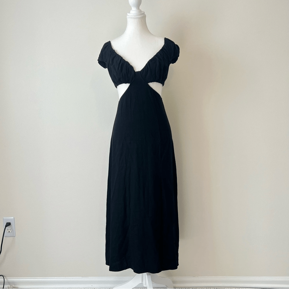Hello Molly In Your Eyes Black Linen Cut Out Off Shoulder Maxi Dress Small