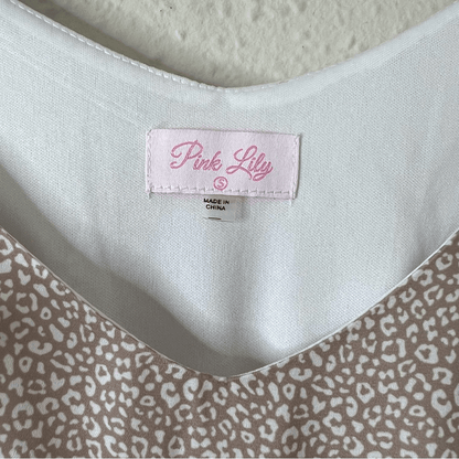 Pink Lily Tiered Midi Dress Size Small in Tan and White