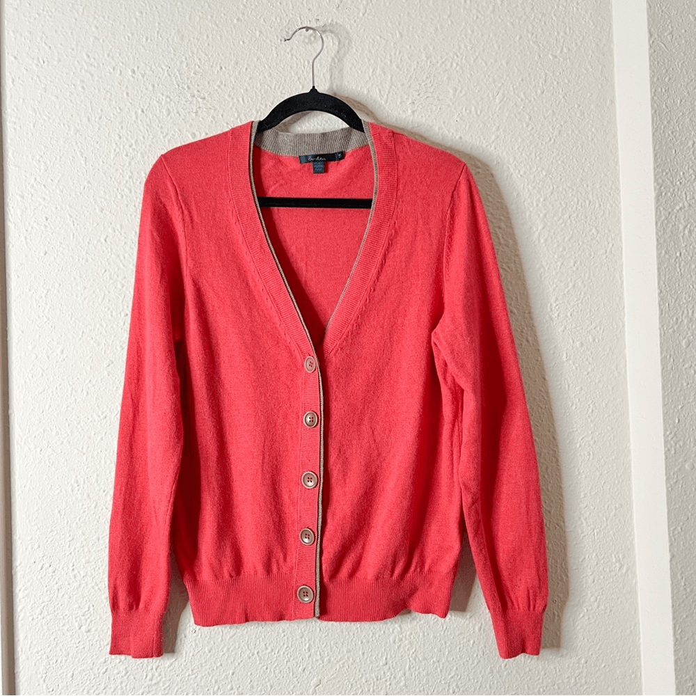 Boden V neck Cardigan Size 16 Cashmere Rabbit Hair Blend