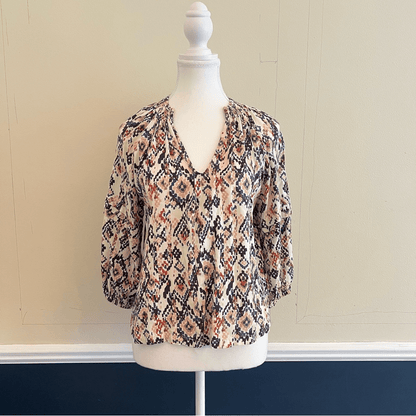 Evereve Layla Ikat Print Blouse Top Size XS