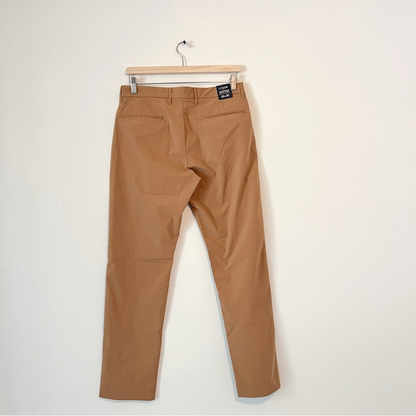 J. Crew Thompson Tapered Tech Chino Pants in Tan NEW Size 30x30