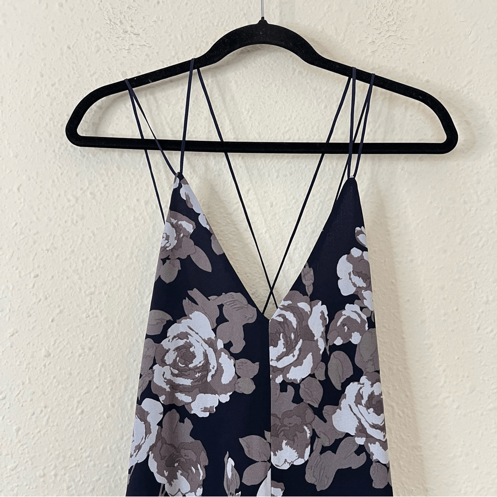 Aritizia Wilfred Navy Blue Rose Floral Melodique Romper Size Small