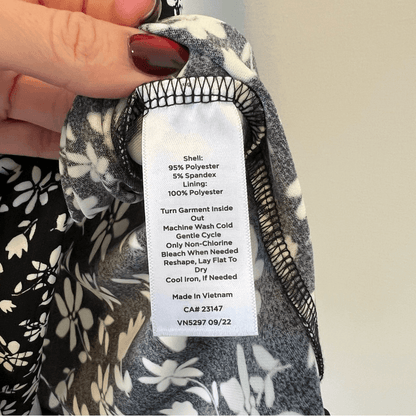 Talbots Bicolor Ditsy Wrap Jersey Black and White Floral Dress NEW Size XS