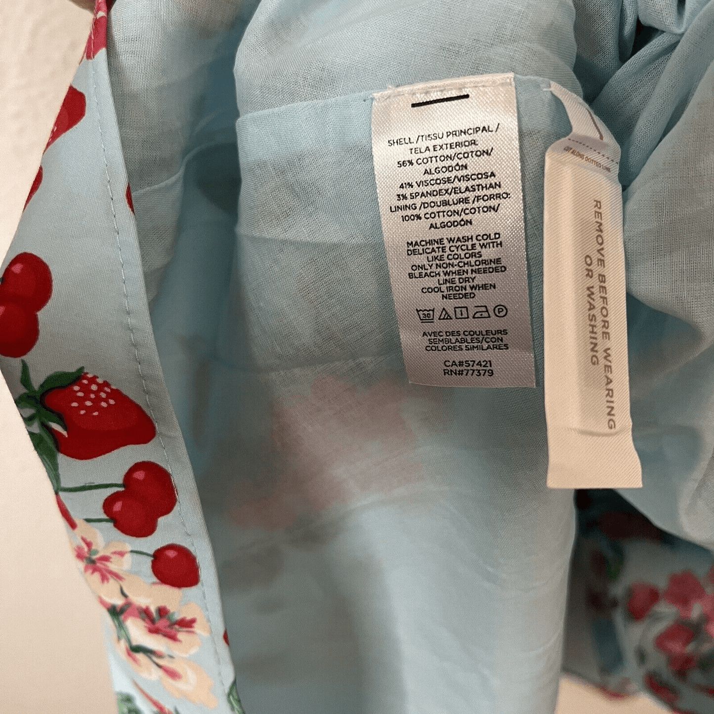 NEW Ann Taylor Strawberry Cherry Flutter Sleeve Flare Midi Dress Size 6 Petites