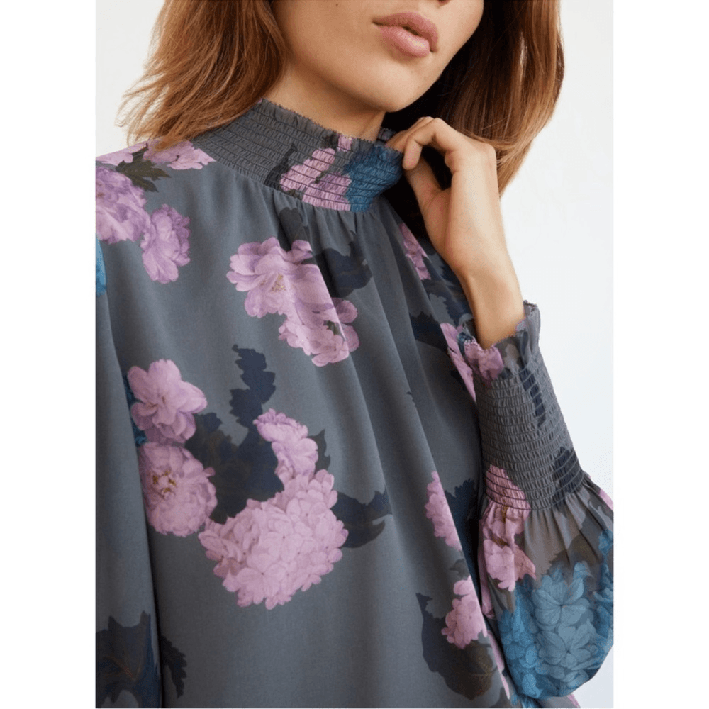 Aritzia Wilfred Valencia Long Sleeve Floral Chiffon Blouse Size Small