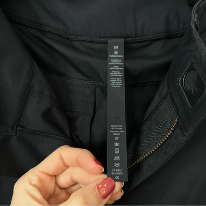 Lululemon Mens Black Classic Fit Pants Size 30