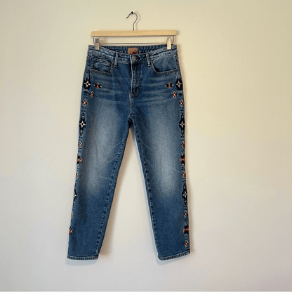 Driftwood Gizelle Aztec Embroidered Girlfriend Slim Jeans Size 28 Medium Wash