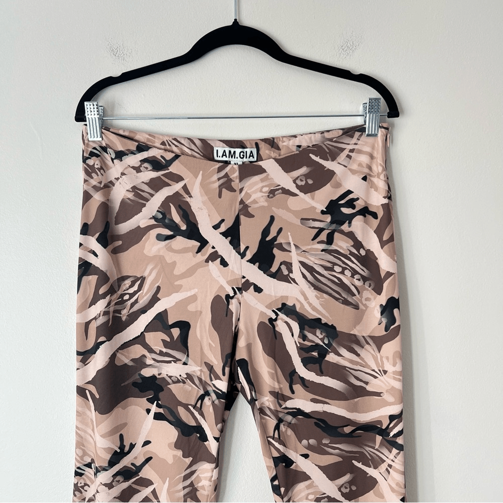 I.AM.GIA Carmon Camo Pants Size XL