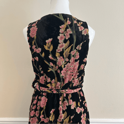 Baltic Born Lennon Velvet Floral Maxi Front Slit Dress in Black NEW Size Medium