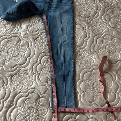 Revice High Rise Star Venus Crop Jeans Medium Wash Size 27