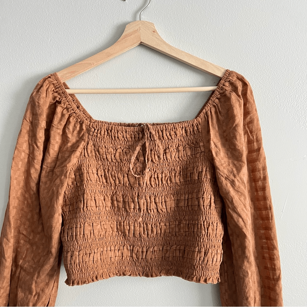 American Eagle Smocked Blouse NEW Brown Puff Long Sleeve Size Medium Square Neck