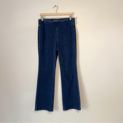 Soft Surroundings Denim Boot Cut Pull On jeans Dark Wash Size Medium Stretch