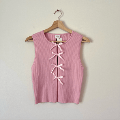 LE LIS Satin Bow Detail Sleeveless Sweater Top in Pink NEW Size Medium